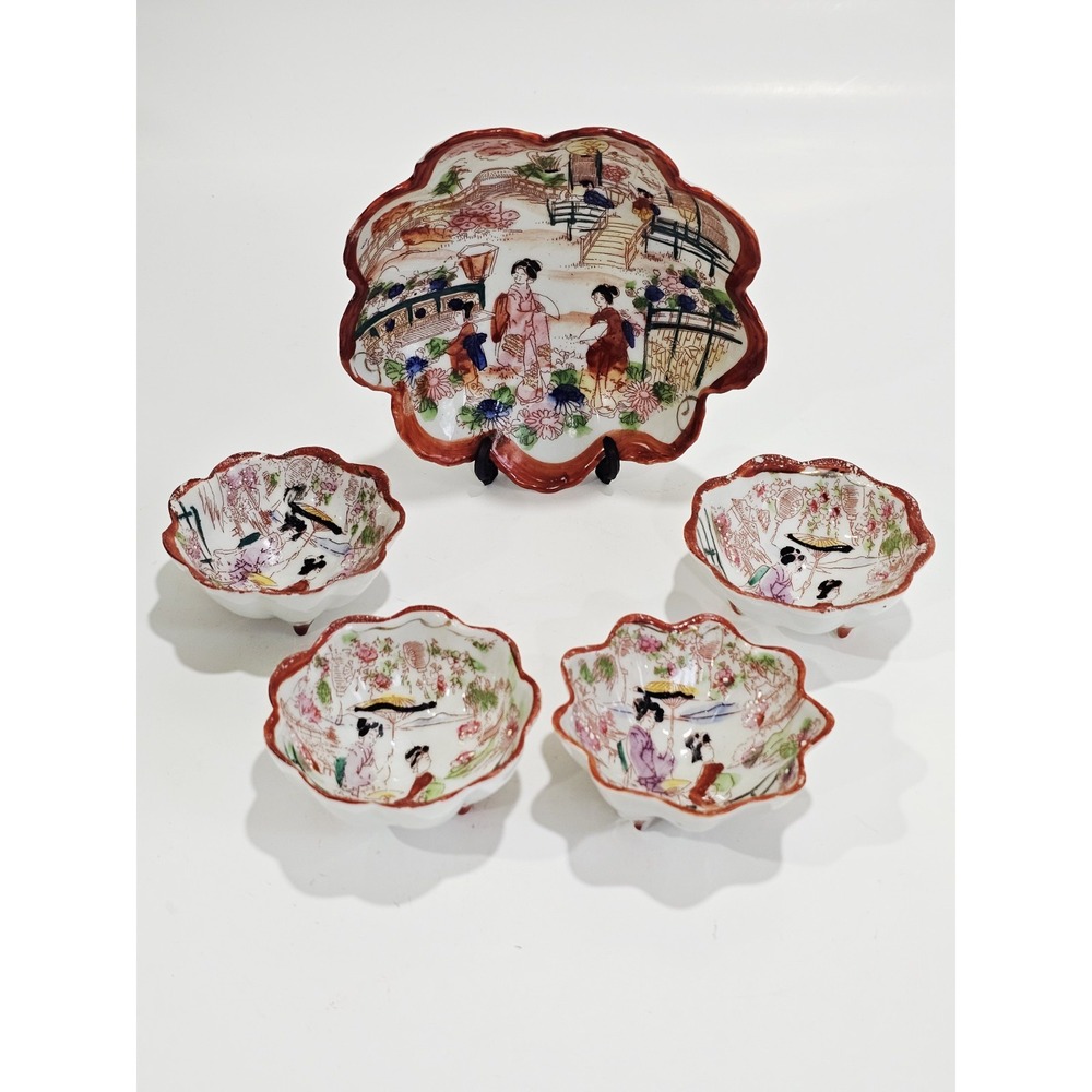 Antique Japanese Porcelain Geisha Ware Set‎ Of Bowls Scalloped Edge Footed